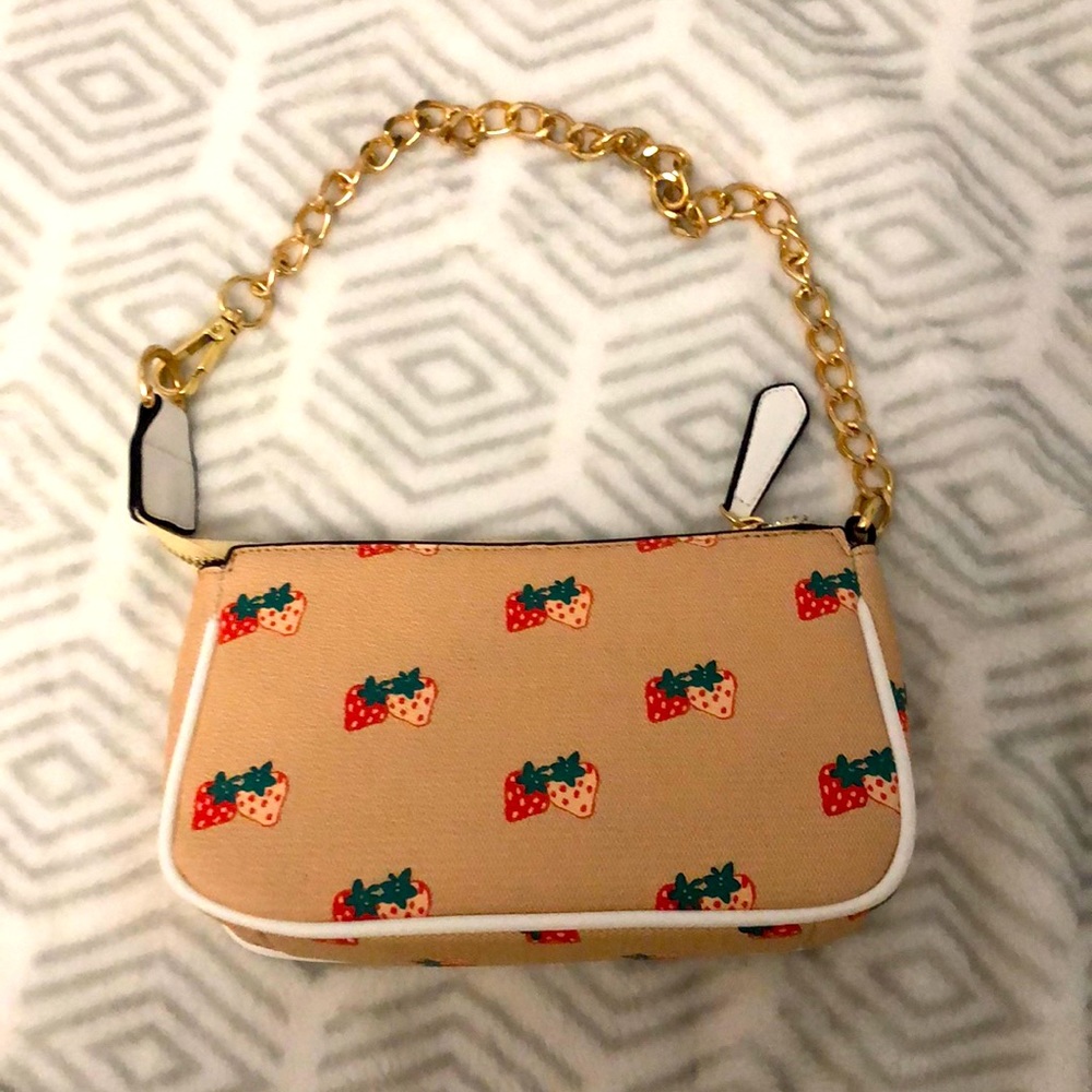 CREEPS Strawberry Baguette Bag w/ Gold Chain